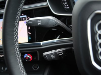 2025 AUDI Q3 photo 13