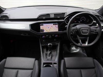 2025 AUDI Q3 photo 4