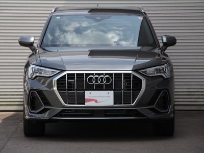 2025 AUDI Q3 photo 2
