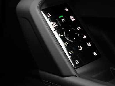 2025 AUDI Q5 SPORTBACK thumbnail 23