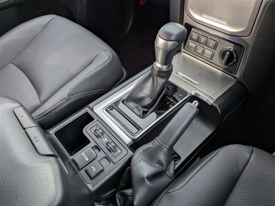 2023 Toyota LAND CRUISER PRADO thumbnail 29
