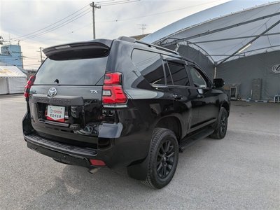 2023 Toyota LAND CRUISER PRADO photo 7