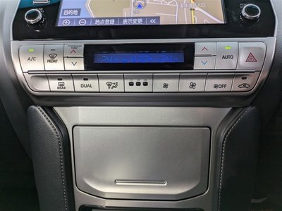 2023 Toyota LAND CRUISER PRADO thumbnail 27