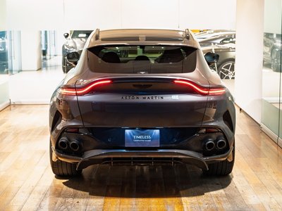 2025 Aston Martin DBX — миниатюра 6