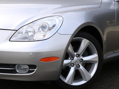 صورة 10 لـ 2010 Lexus SC