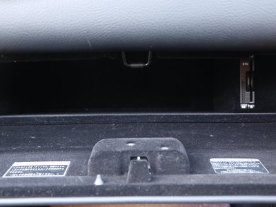 صورة 60 لـ 2010 Lexus SC