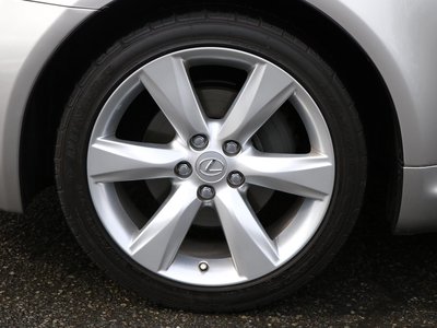 صورة 31 لـ 2010 Lexus SC