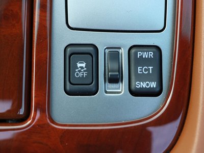 صورة 41 لـ 2010 Lexus SC