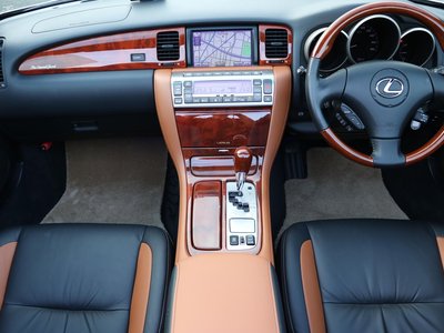 صورة 33 لـ 2010 Lexus SC