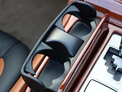 صورة 39 لـ 2010 Lexus SC