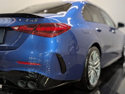 2024 Mercedes-BENZ C-CLASS AMG 照片 11