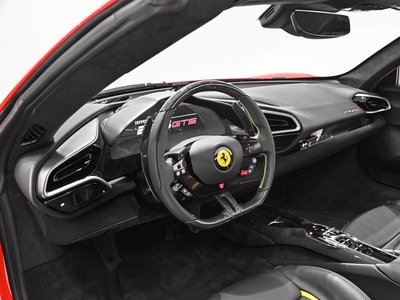 صورة 4 لـ 2025 Ferrari 296 GTS