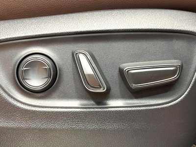 صورة 34 لـ 2024 Toyota LAND CRUISER 250