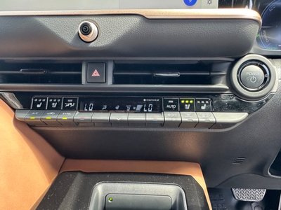 2024 Toyota CROWN SPORT 照片 31