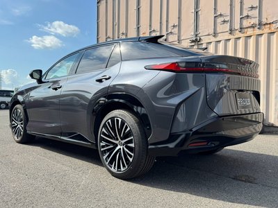 صورة مصغرة 17 لـ 2023 Lexus RZ