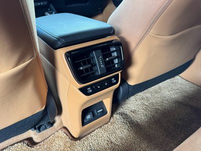 صورة مصغرة 58 لـ 2023 Lexus RZ