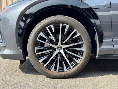 صورة مصغرة 38 لـ 2023 Lexus RZ