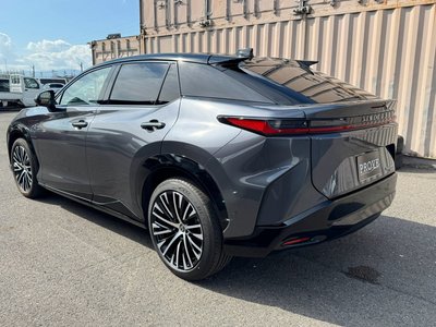 صورة 16 لـ 2023 Lexus RZ