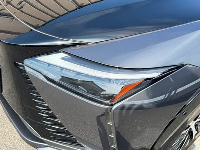 صورة مصغرة 30 لـ 2023 Lexus RZ