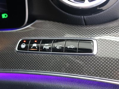 2018 Mercedes-BENZ E-CLASS AMG thumbnail 46