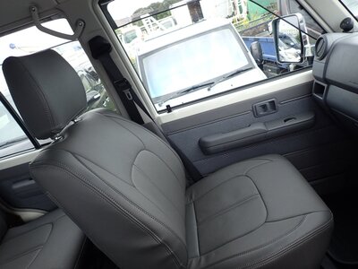 2014 Toyota LAND CRUISER 70 PICKUP — фото 36