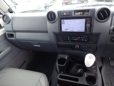 2014 Toyota LAND CRUISER 70 PICKUP — фото 26