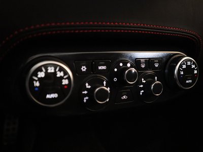 2012 Ferrari 458 SPIDER 照片 30