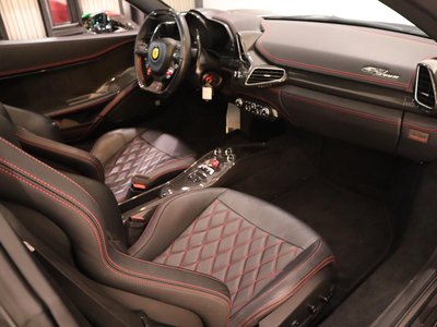 2012 Ferrari 458 SPIDER 照片 16