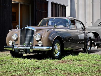 صورة 3 لـ 1957 Bentley S1 CONTINENTAL FLYING SPUR