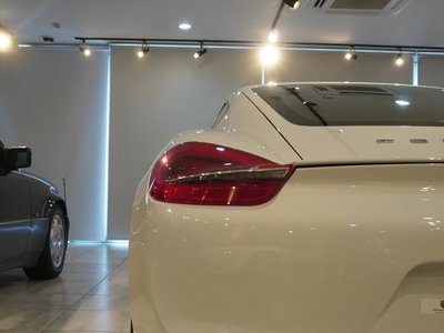 صورة مصغرة 40 لـ 2015 Porsche CAYMAN
