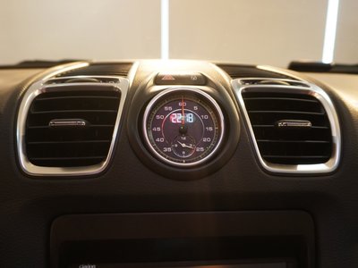 صورة مصغرة 63 لـ 2015 Porsche CAYMAN