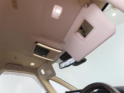 2025 Toyota ALPHARD — фото 16