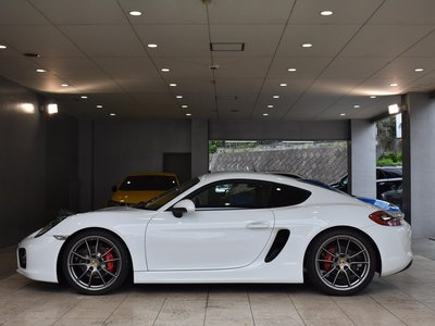 2016 Porsche CAYMAN photo 5