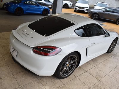 2016 Porsche CAYMAN photo 16