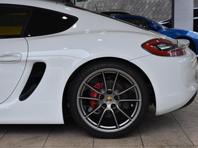 2016 Porsche CAYMAN photo 12