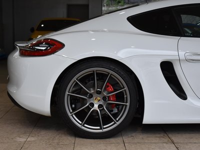 2016 Porsche CAYMAN photo 10