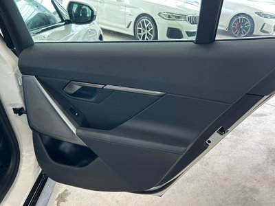 2024 BMW 5 SERIES 照片 13