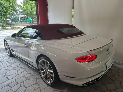 صورة 6 لـ 2022 Bentley CONTINENTAL