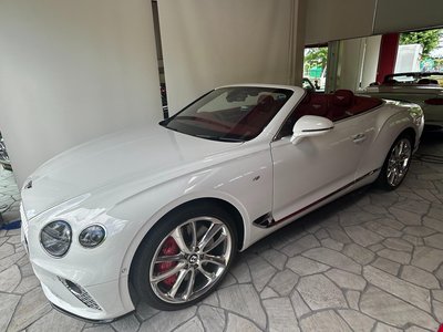 صورة 3 لـ 2022 Bentley CONTINENTAL