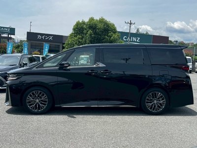 صورة 13 لـ 2024 Toyota VELLFIRE