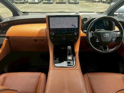 صورة 7 لـ 2024 Toyota VELLFIRE