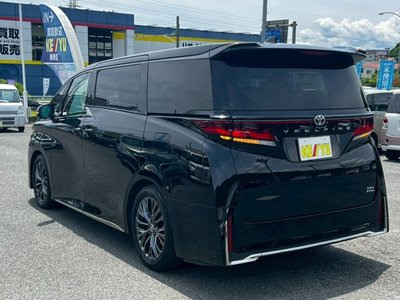 صورة 11 لـ 2024 Toyota VELLFIRE