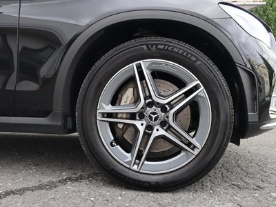 2022 Mercedes-BENZ GLC photo 2