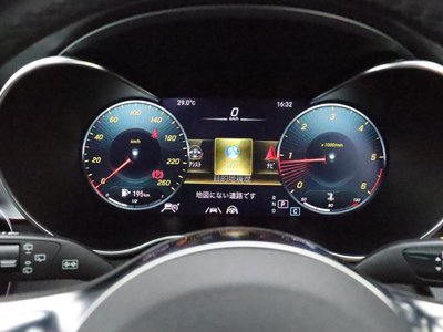 2022 Mercedes-BENZ GLC thumbnail 37