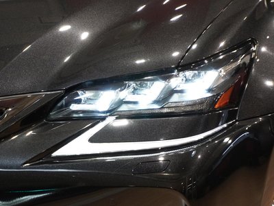 2016 Lexus GS F photo 10