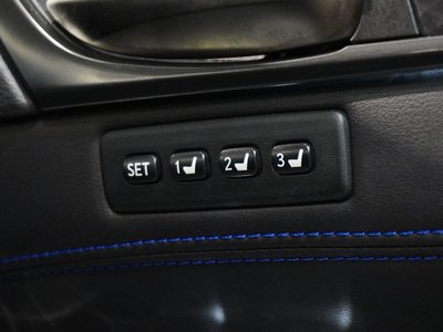 2016 Lexus GS F photo 41