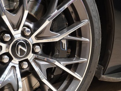 2016 Lexus GS F photo 25