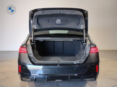 صورة مصغرة 45 لـ 2026 BMW I5