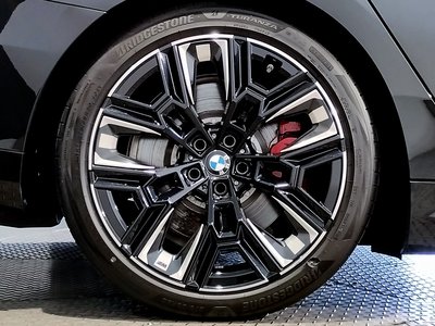 صورة مصغرة 39 لـ 2026 BMW I5