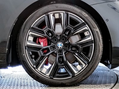 صورة مصغرة 41 لـ 2026 BMW I5